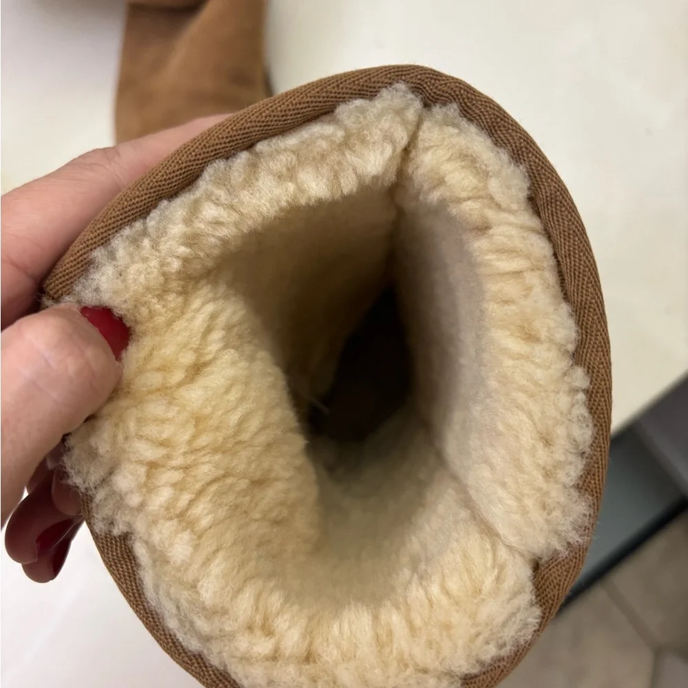 UGG Shearling Boots in Tan - Picture 6 of 7